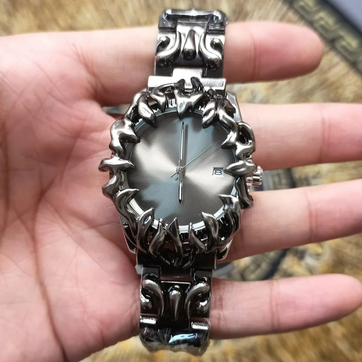 Silver Chrome Alabaster Punk Style Watch With Detailed Incisions, in Steel