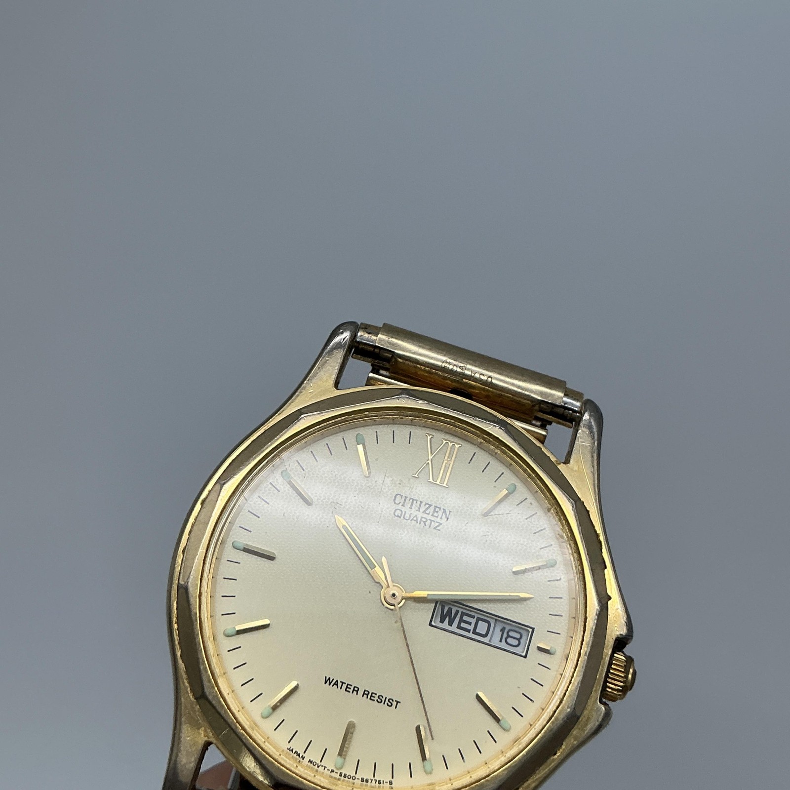 Citizen Mens Watch 34mm Champagne Dial Gold Tone Day Date Stretch New Battery