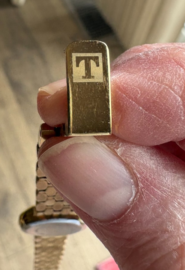 Tissot Ladies dress watch, Vintage from the early 90’s.