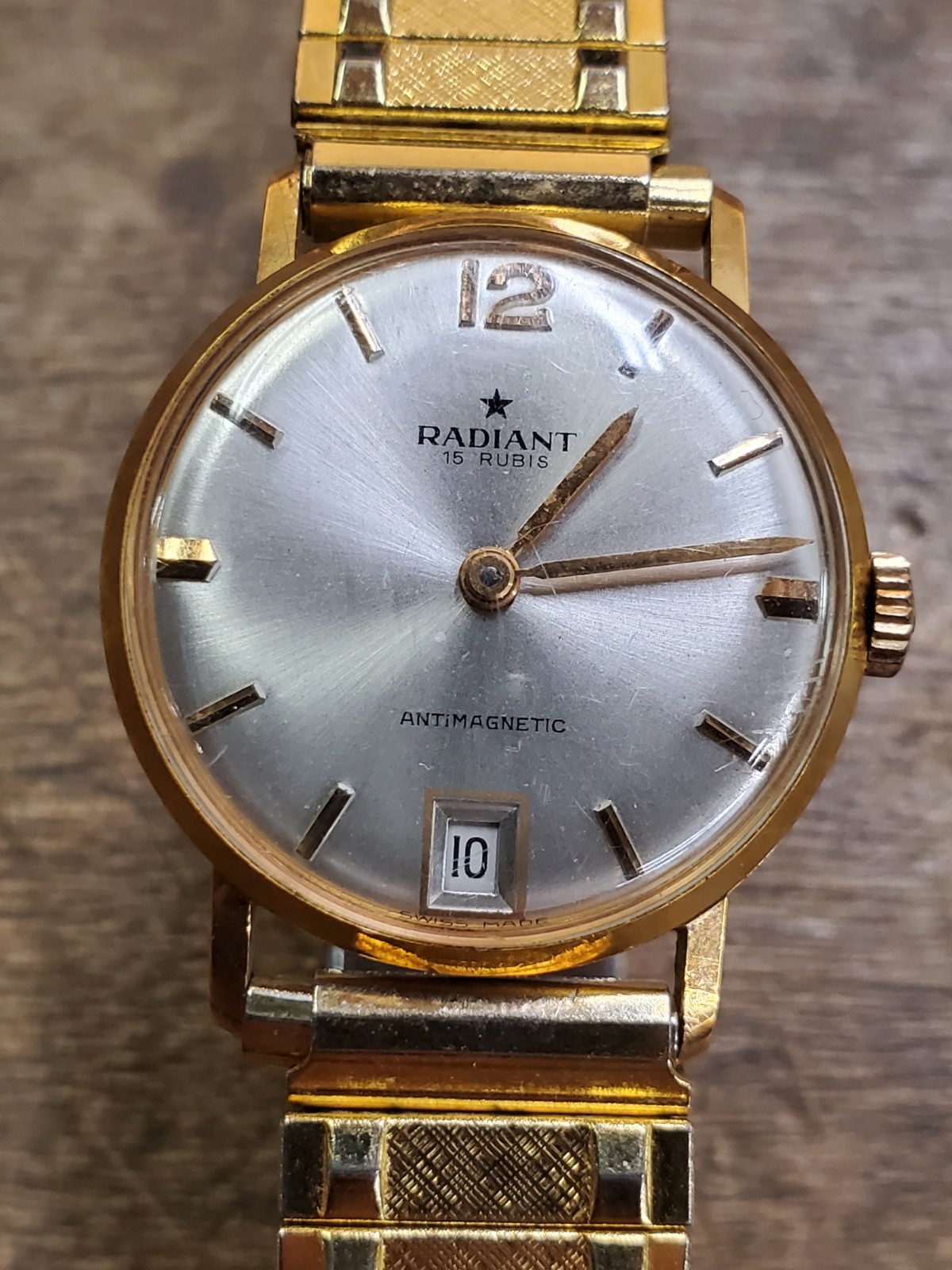 Vintage RADIANT Antimagnetic Manual Wind Dress Watch, 15 Rubis (Jewels) Swiss