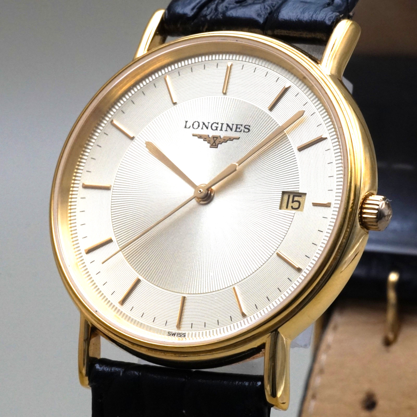 Longines Grand Classic L4.720.2 Vintage Quartz Men’s Watch 33mm Gold Dial