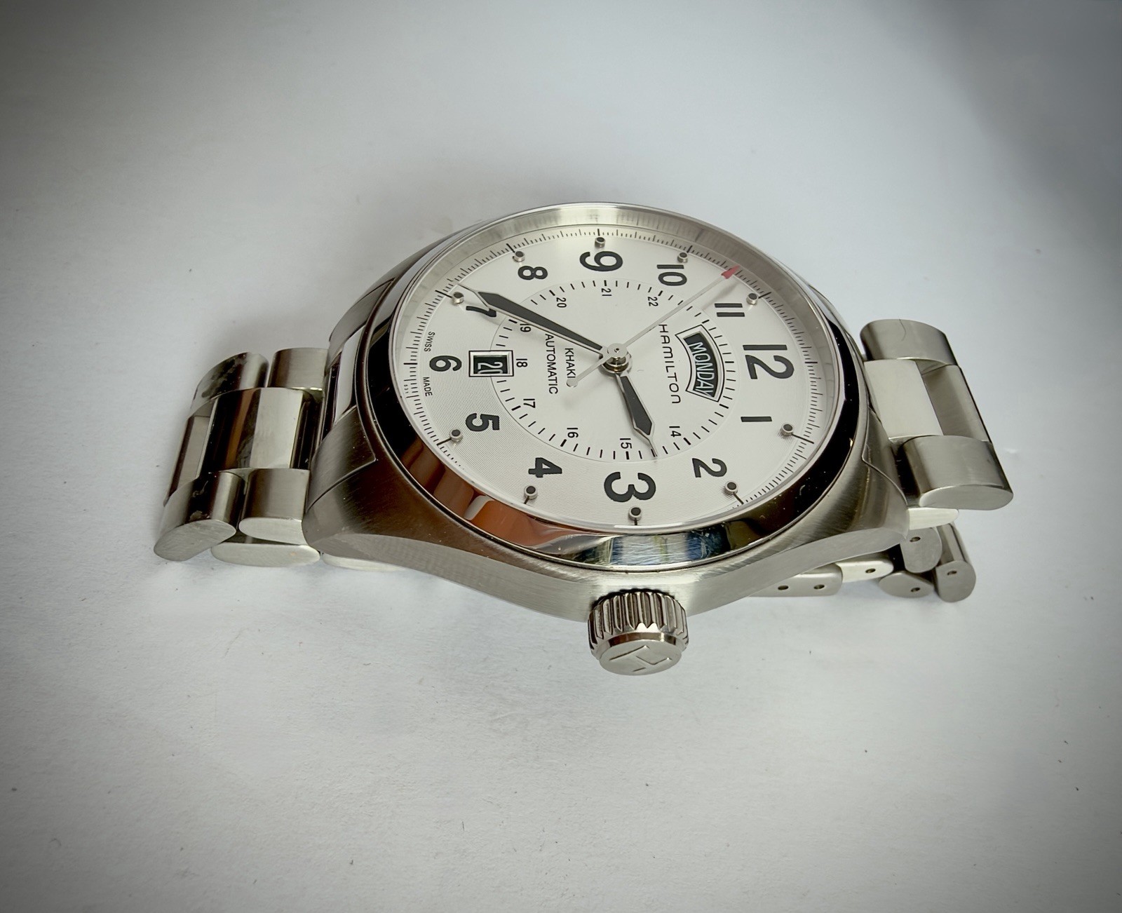 Hamilton Khaki Automatic Day/Date 42mm Silver Dial SS Bracelet Box Papers