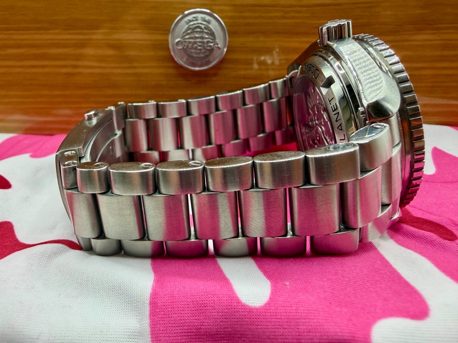 OMEGA Seamaster Planet Ocean 600m “Skyfall” James Bond Edition Limited
