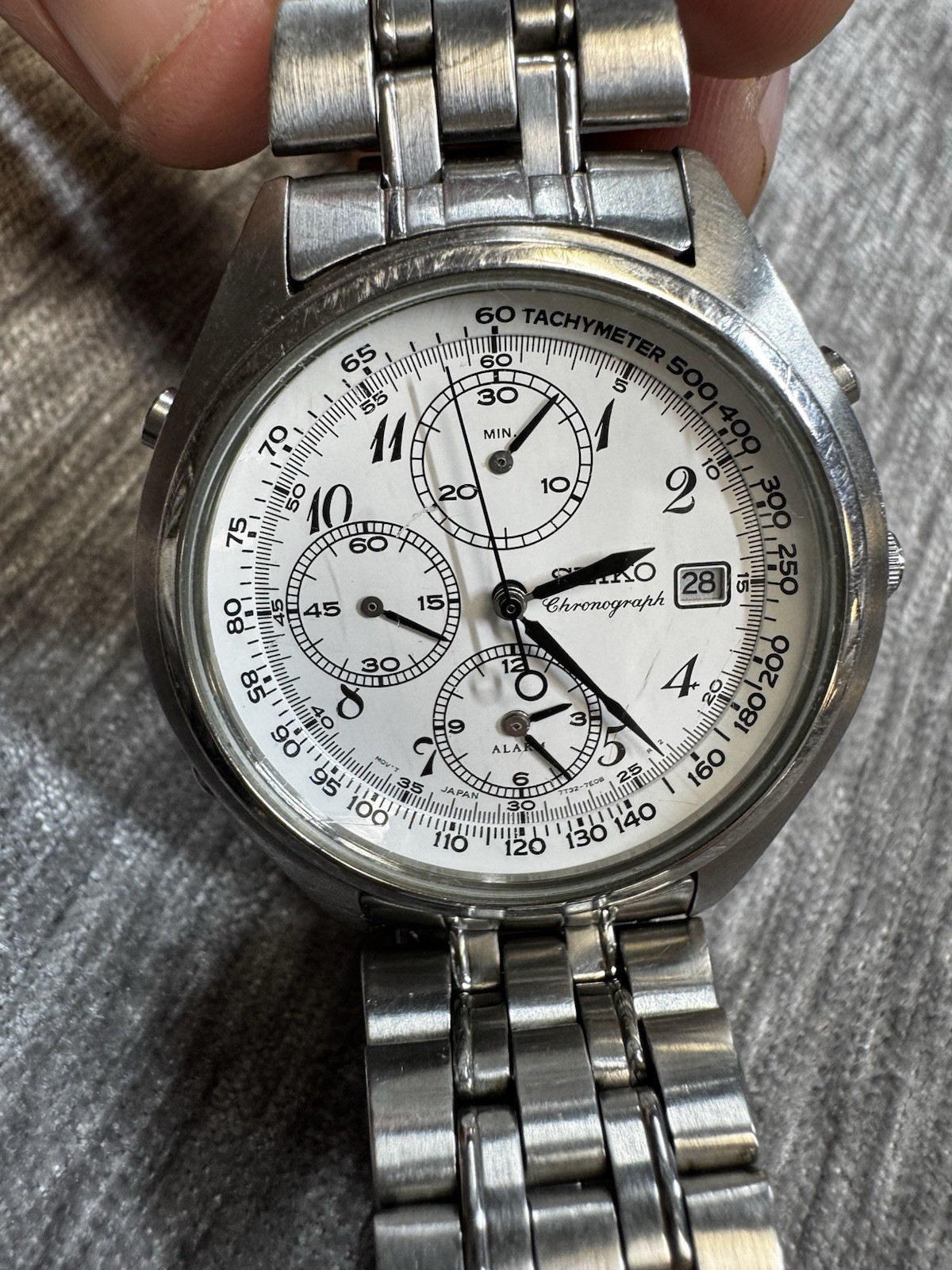 Vintage Seiko Chronograph Quartz White Dial 7T32-7C60 Mens Classic Formal