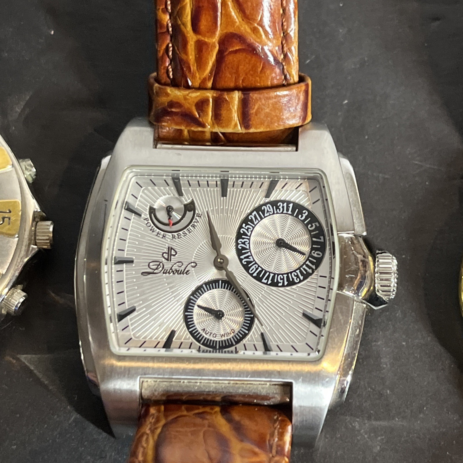 Quartz Watches Assorted Lot Lorus Mickey Moon Timex Fossil Peugeot Avalon