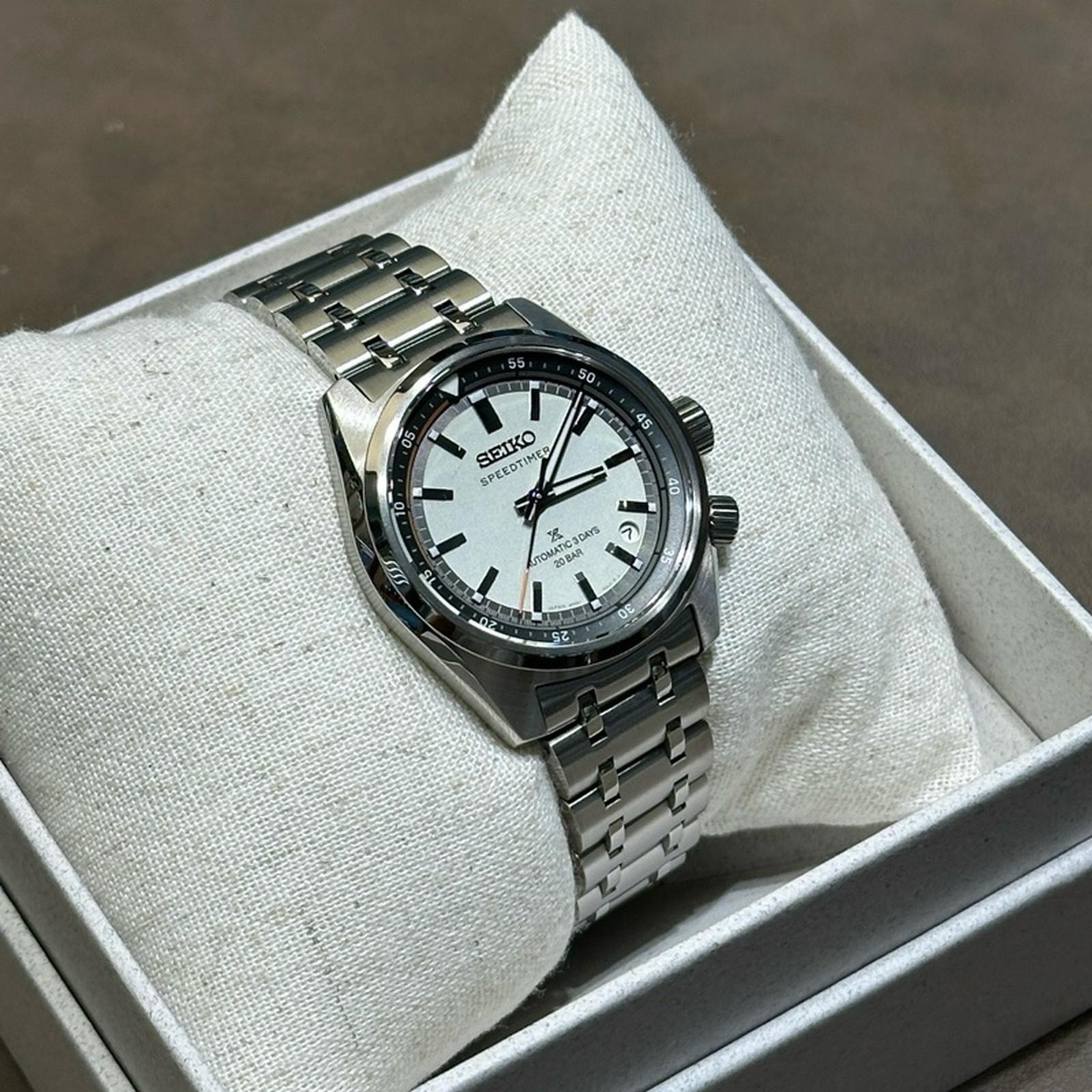 Seiko Prospex SPB513J1 Speedtimer 6R Compact Countdown In Grey-White Contras
