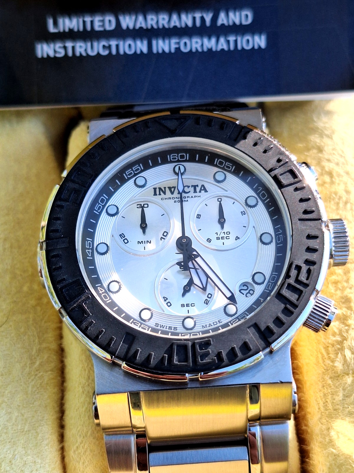 Invicta Ocean Reef Swiss Made Silver Dial Stainless Steel Model 1463 Mens Watch