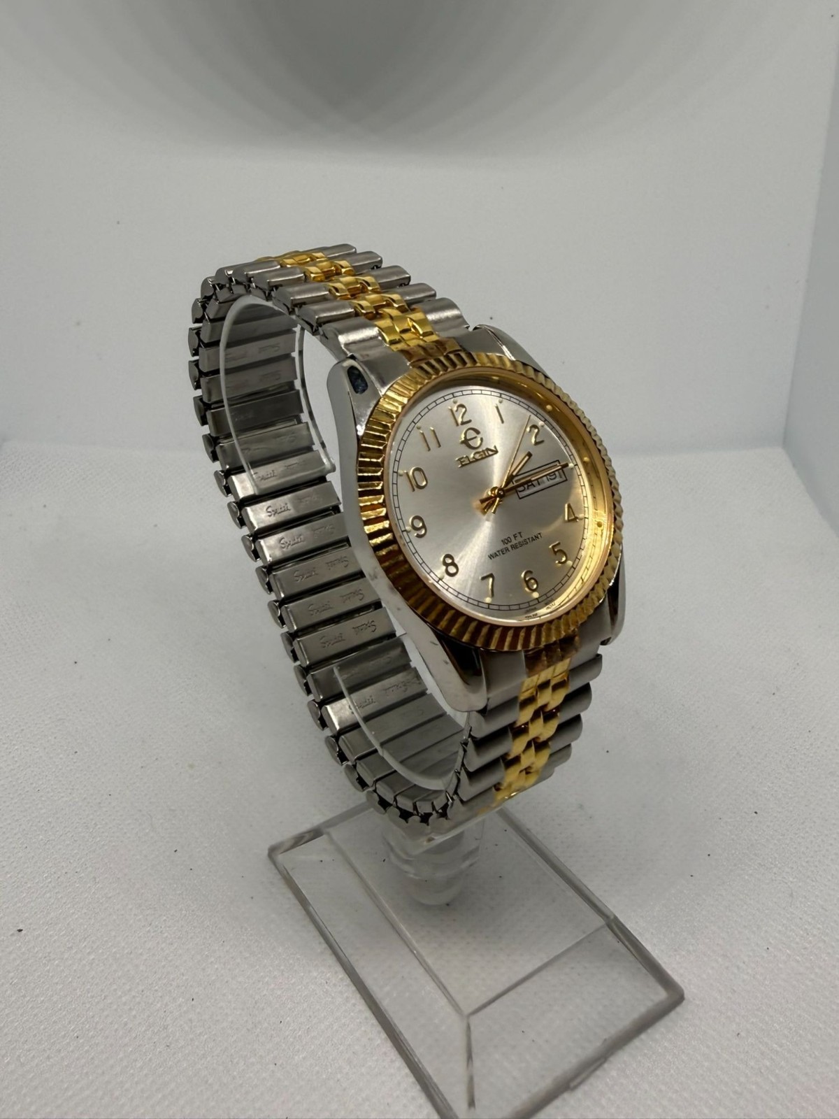 Elgin Men’s President-Style Day-Date Watch Two-Tone Fluted Bezel Silver Dial