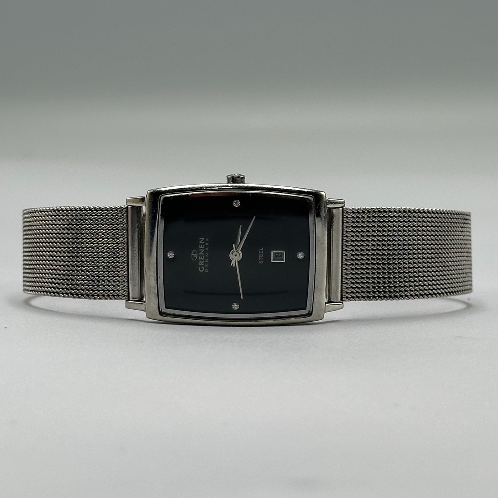 Grenen Watch Women Silver Tone Black Dial Date Window New Battery 8.5 Inch