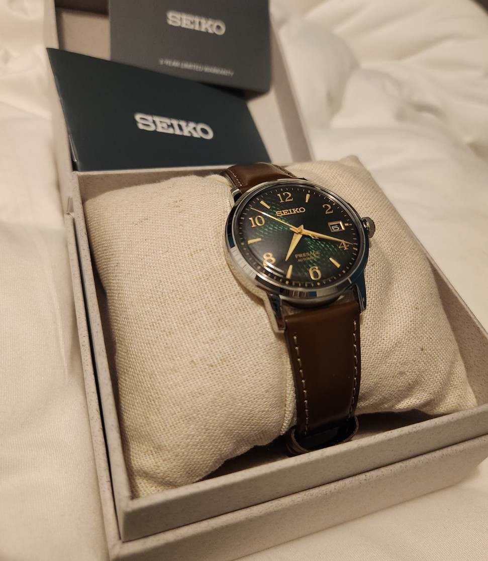 Seiko Presage “Mojito” Men’s Automatic Green Dial Brown Leather Strap Date 100m