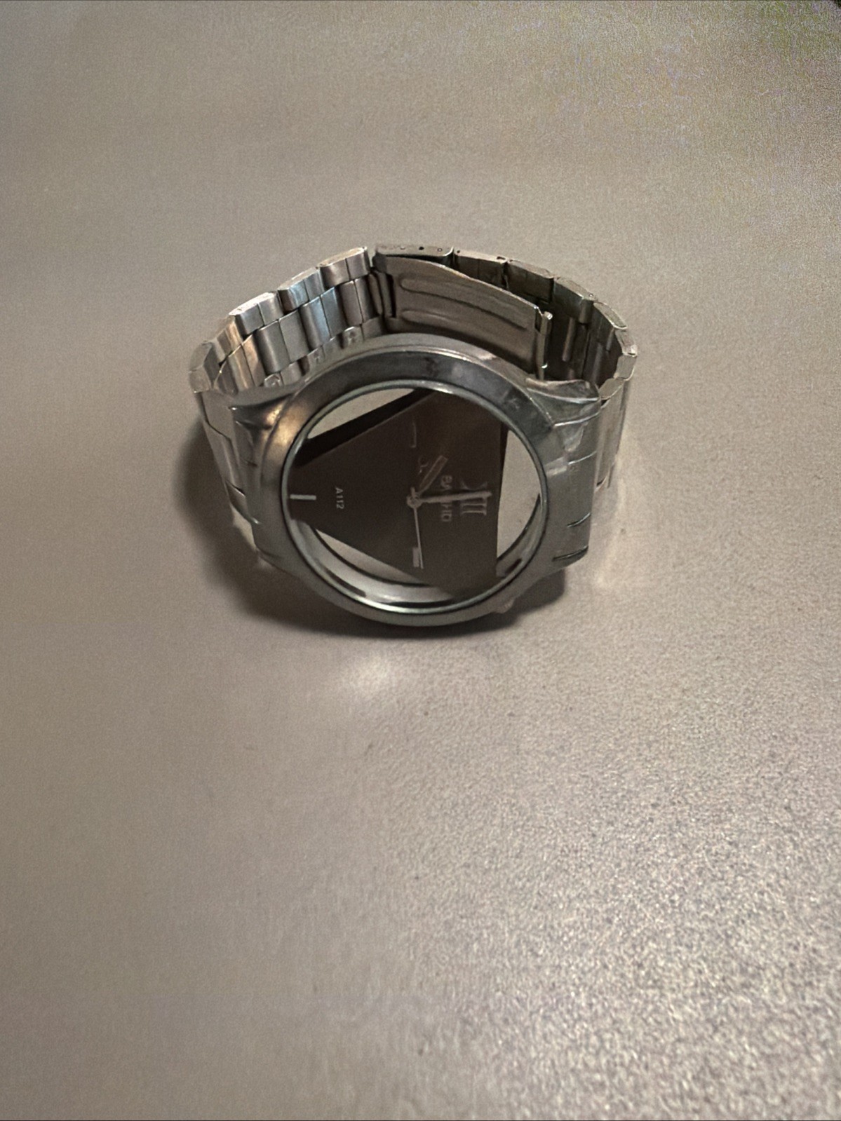 Metallic Modern Watch Men’s