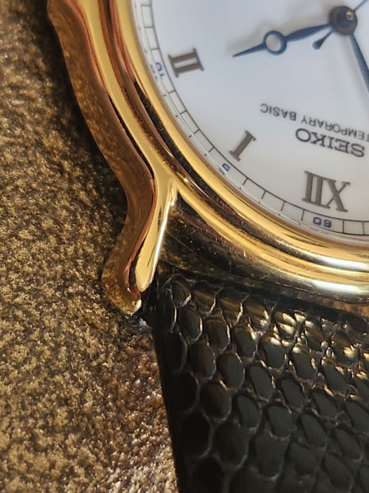 Vintage 1988 Seiko Spirit 5S21-7000 Quartz Sweep Second No-Tick Original Buckle