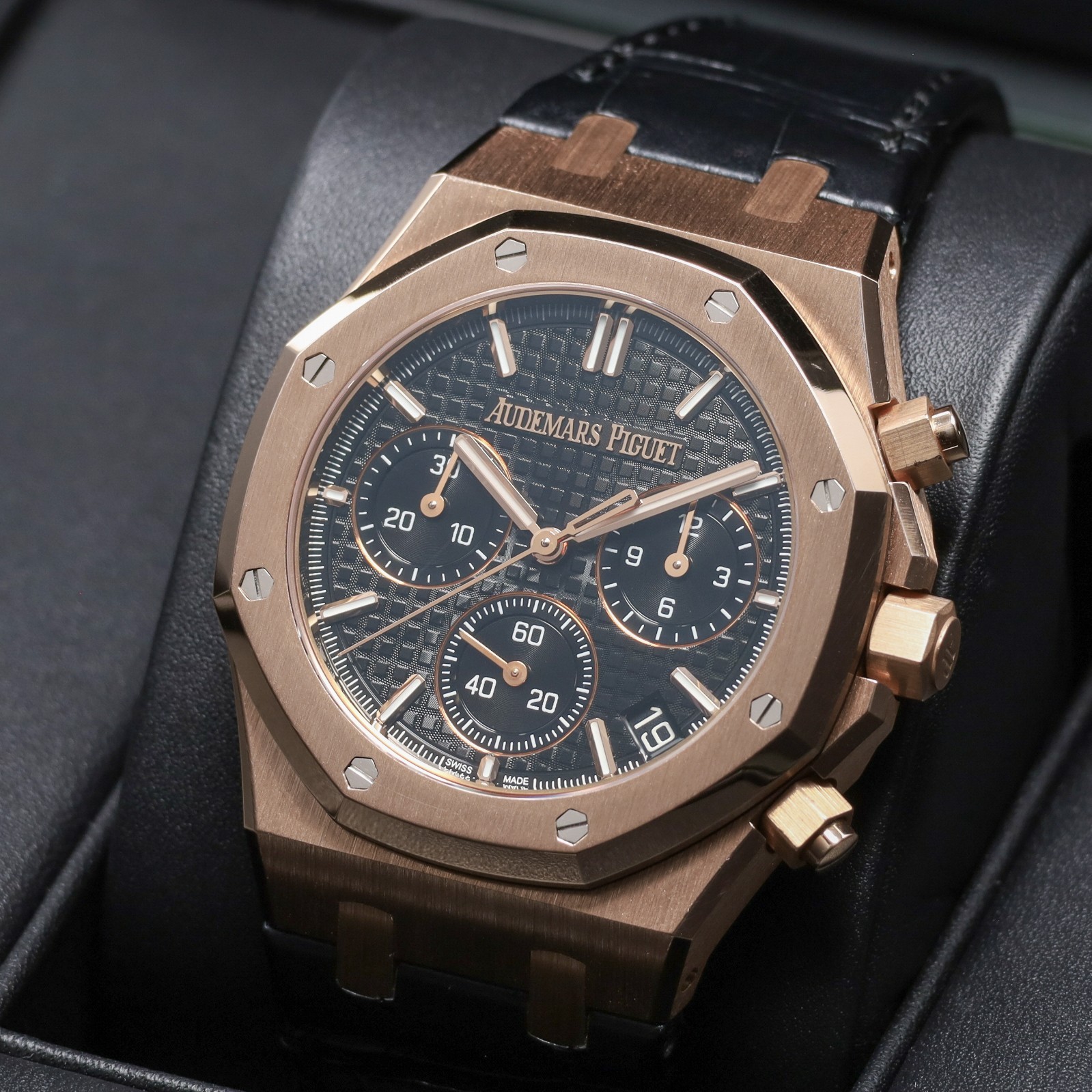 Audemars Piguet Royal Oak 41mm Rose Gold Black Tapisserie Dial Strap 26240OR