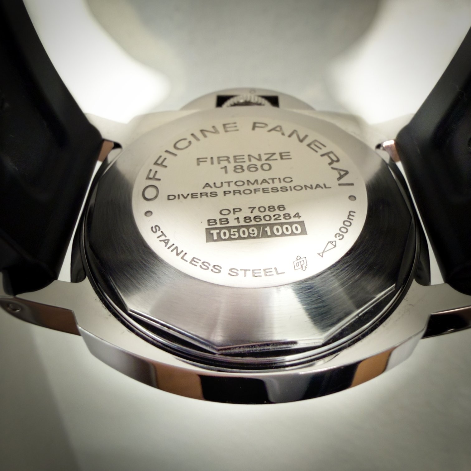 Panerai Luminor Submersible PAM01024 PAM01024