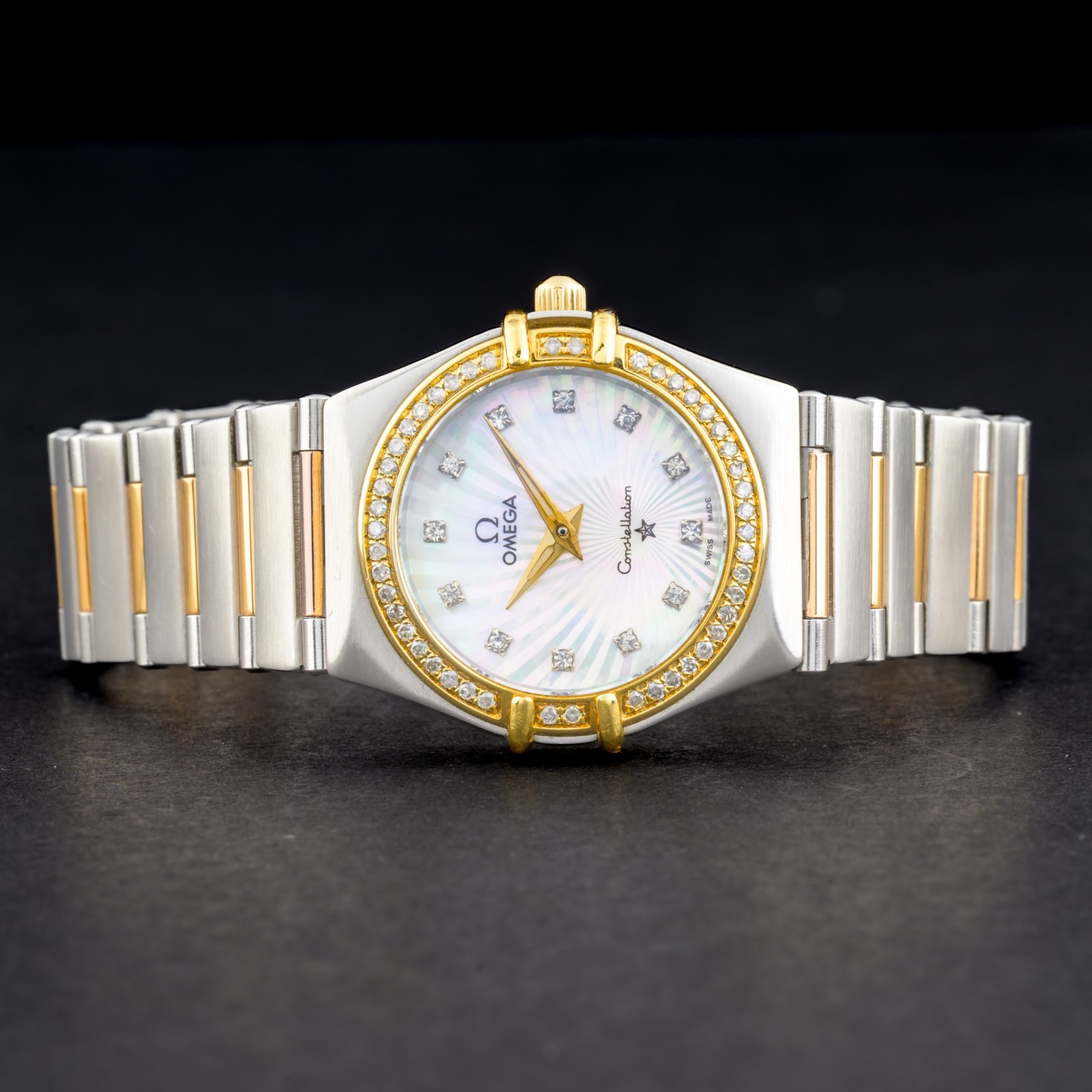 OMEGA Constellation 18k Custom Diamond Dial 23mm Ladies Quartz Watch