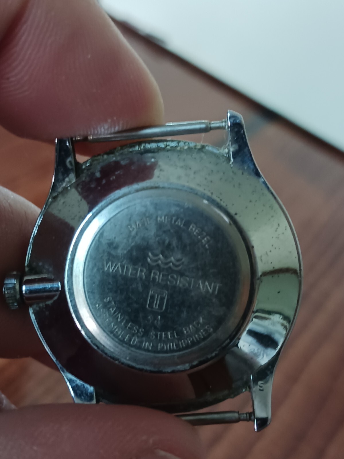 Vintage Timex Mens Wrist Watch No Bands Non Working