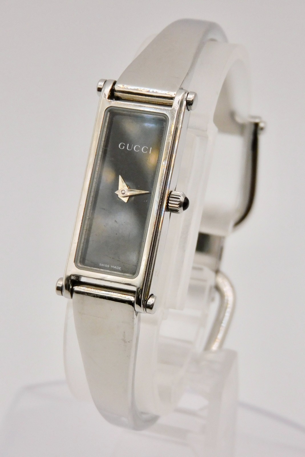GUCCI 1500L Silver Black WOMEN’S WATCH VINTAGE