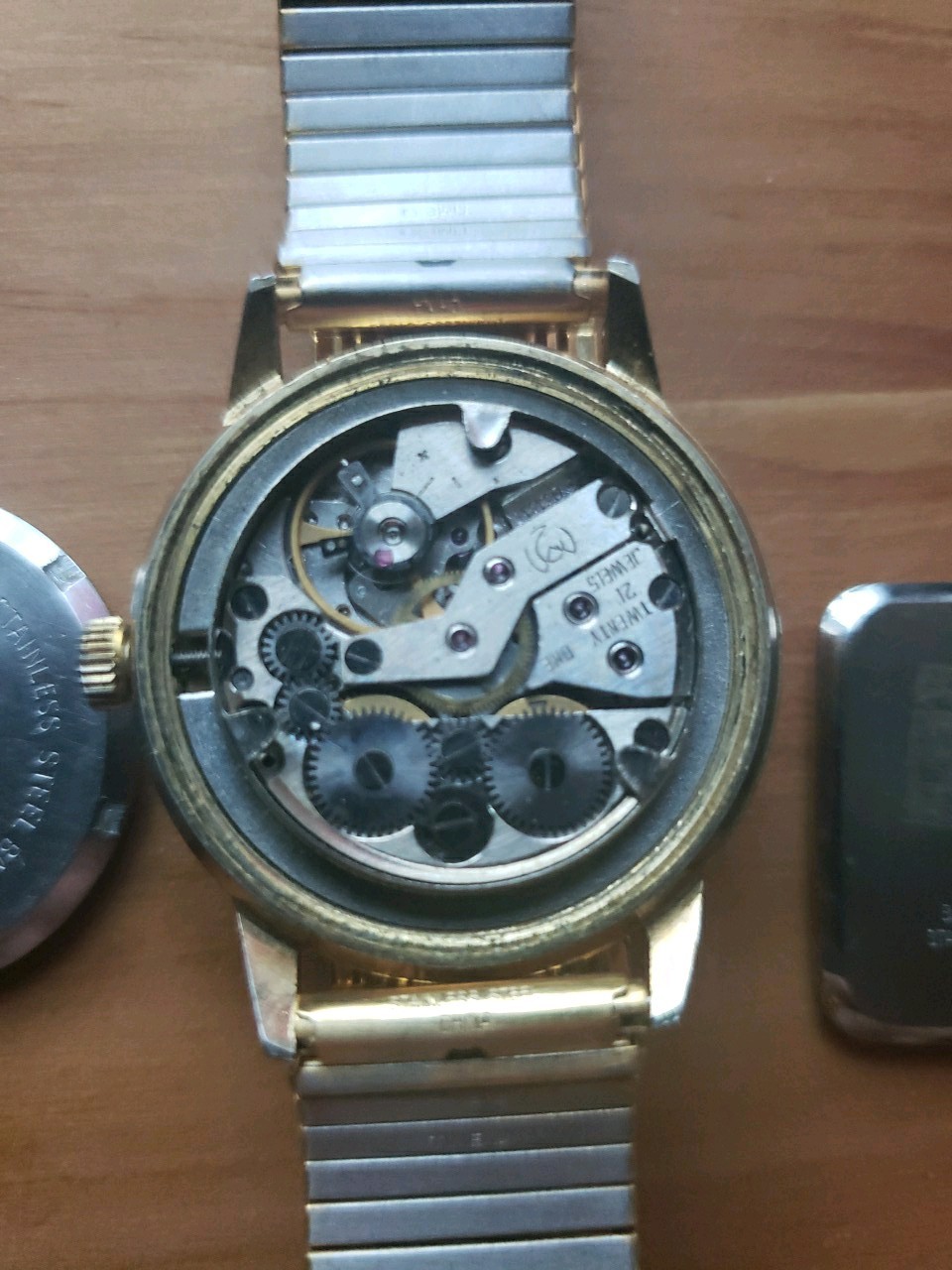 Vintage Watch Lot Of Three, Two Mechanical, One Battery. NONE WORK