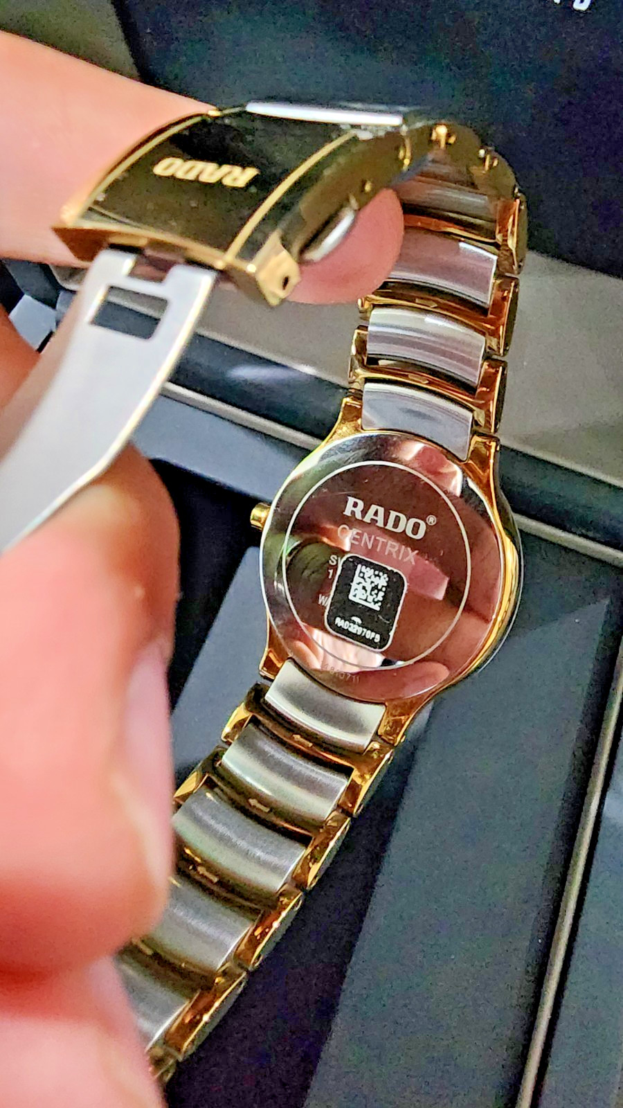 Authentic Rado Centrix R30931103 Quartz 38mm Two Tone Ceramic Watch Box Papers