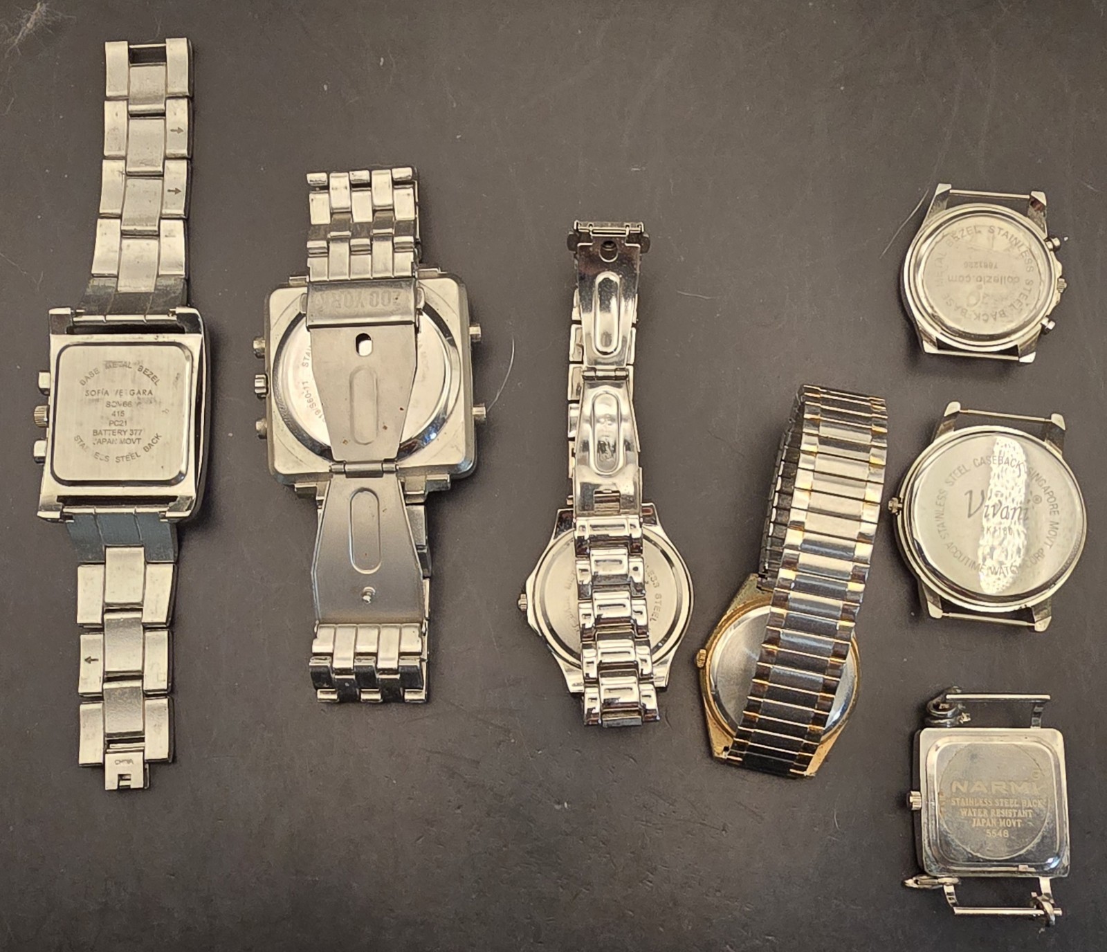 Various Watches (5 Lbs) All Need Batteries. None Tested. Various Condition.