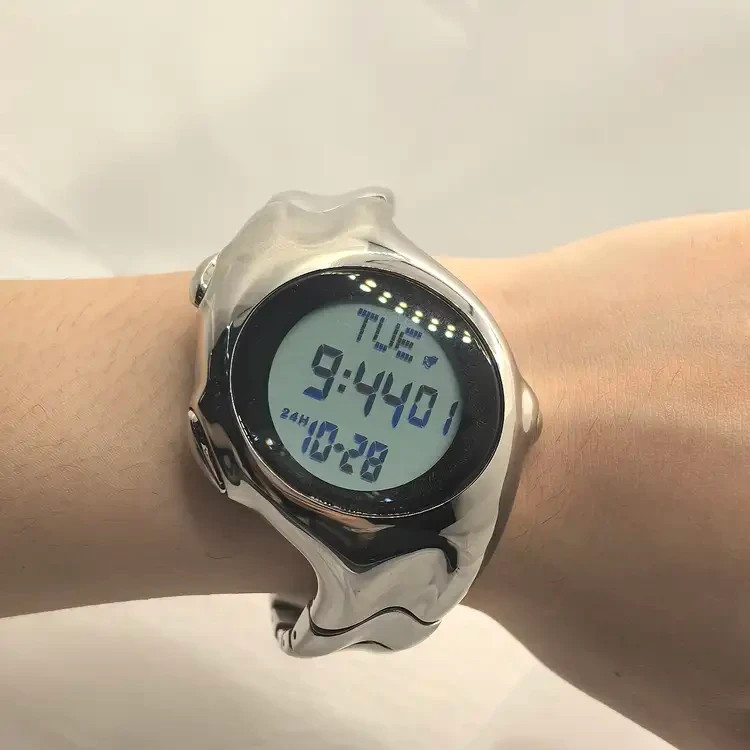 “Y2k Watch” X5000-Digital, Homege to 2000s, Vintage&Future style, Quarz watch