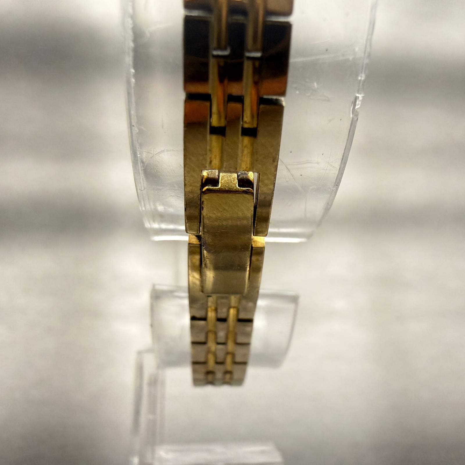 Citizen Watch Women 13mm Champagne Dial Gold Tone Rectangle 5421-S96460 New Batt