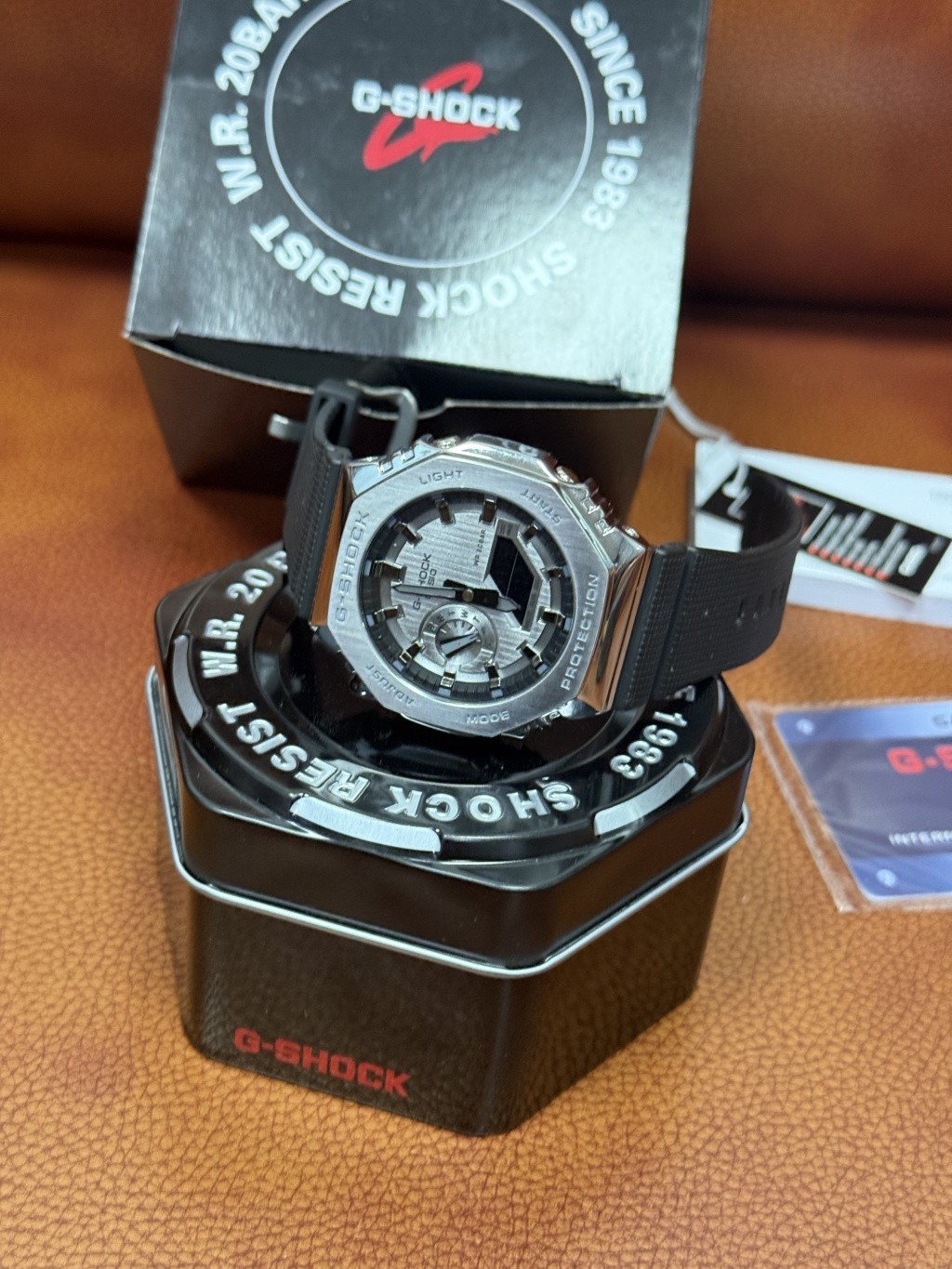 Men’s Watch Casio G-Shock GM2100-1A Carbon Square Silver Metal Classic Black