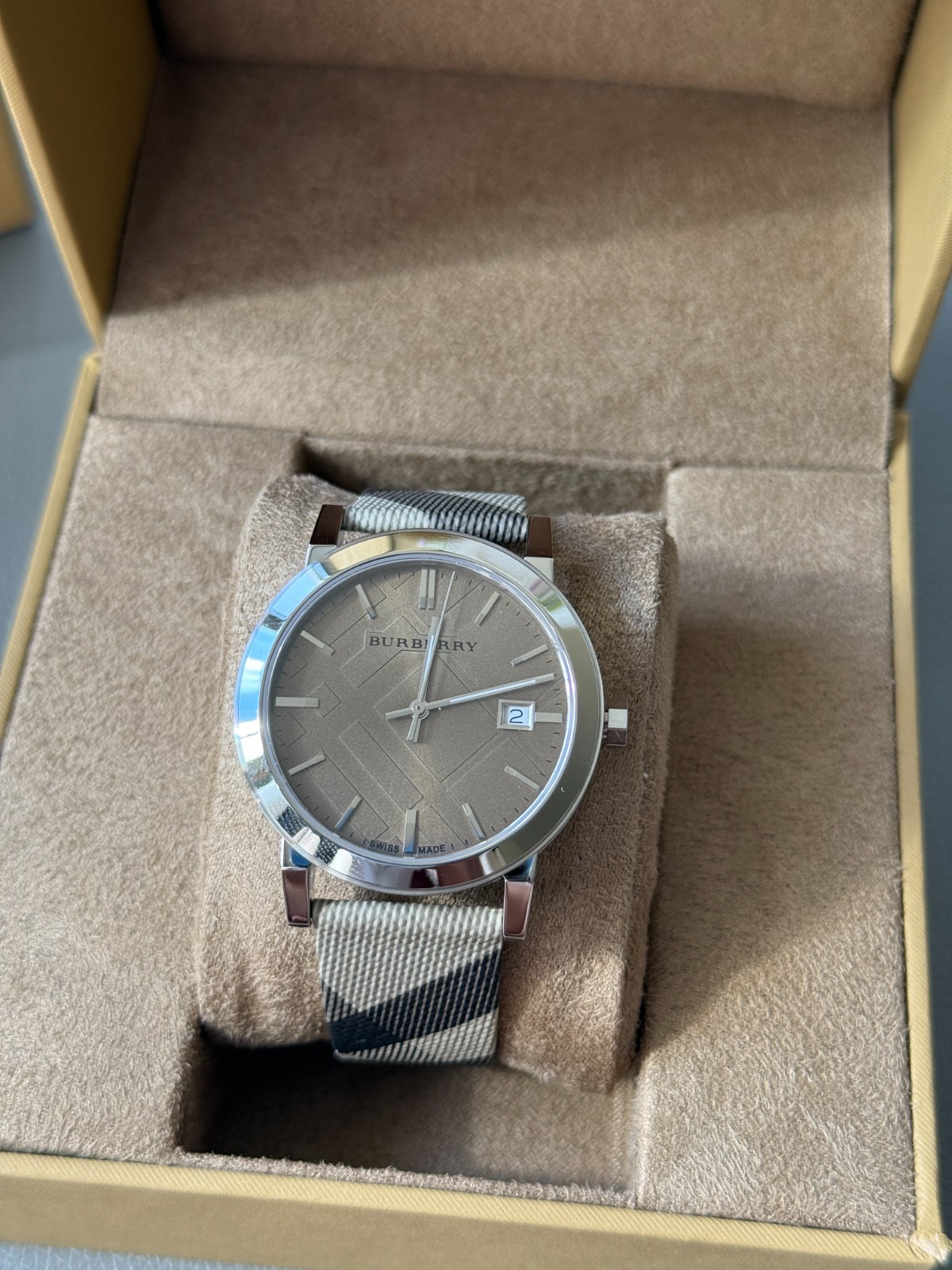 Burberry The City Nova Brown Leather Strap Men’s Watch BU9023