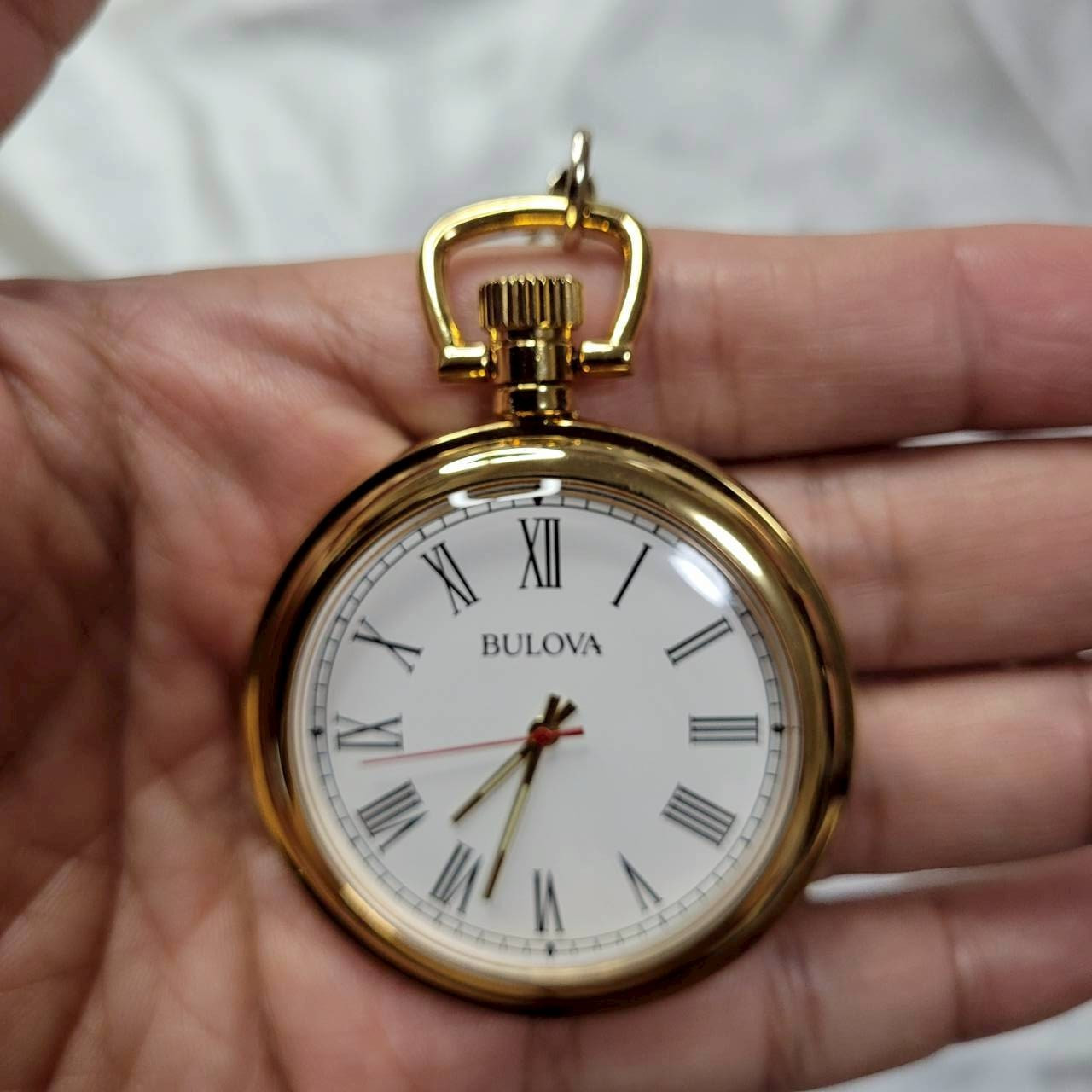 Bulova Ashton Gold-Tone Pocket Watch B2662 Quartz High-Gloss Mahogany Wood Box