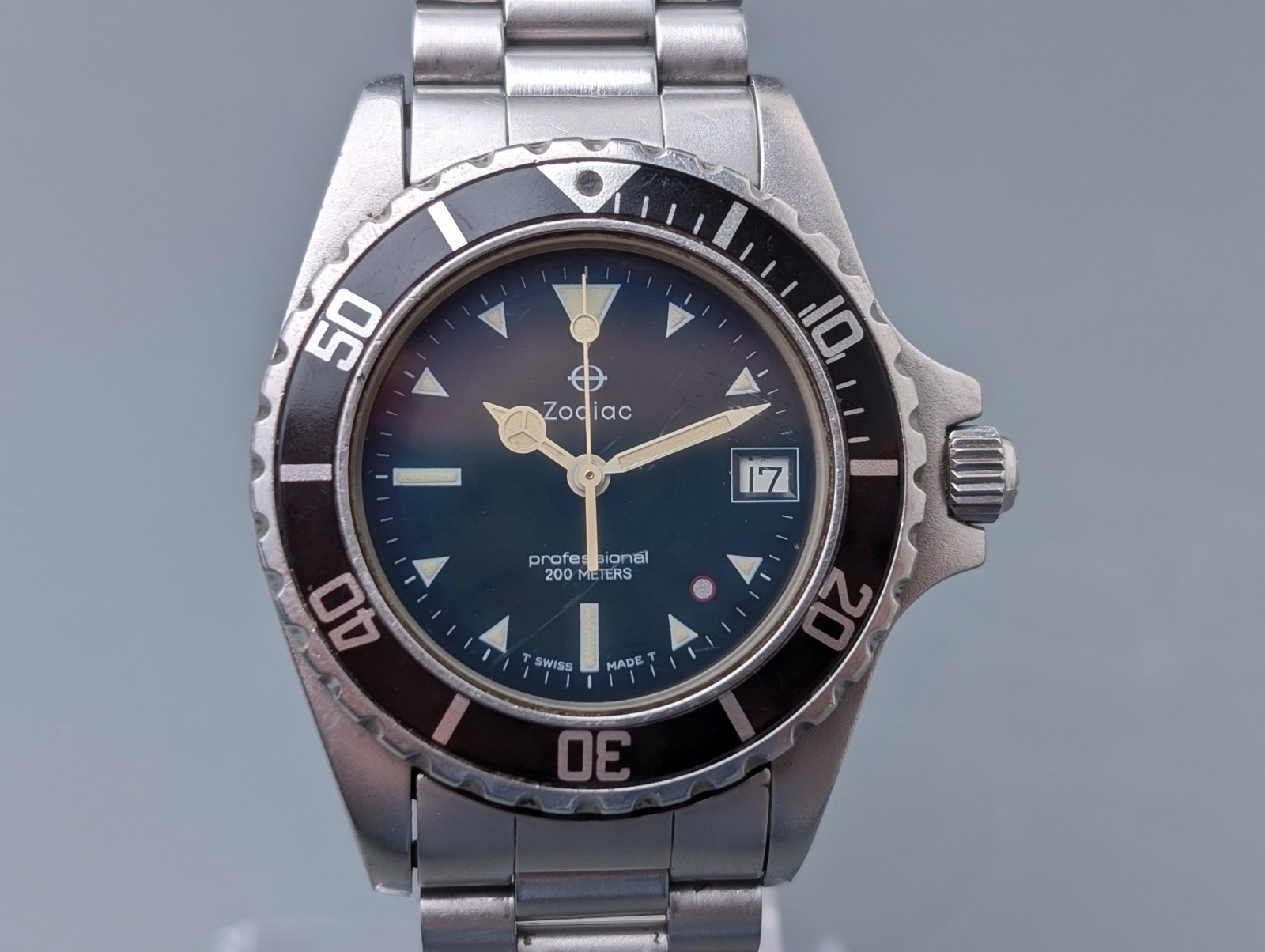 Zodiac Professional 200m 213.21.05 Quartz Men’s Watch Vintage 35mm