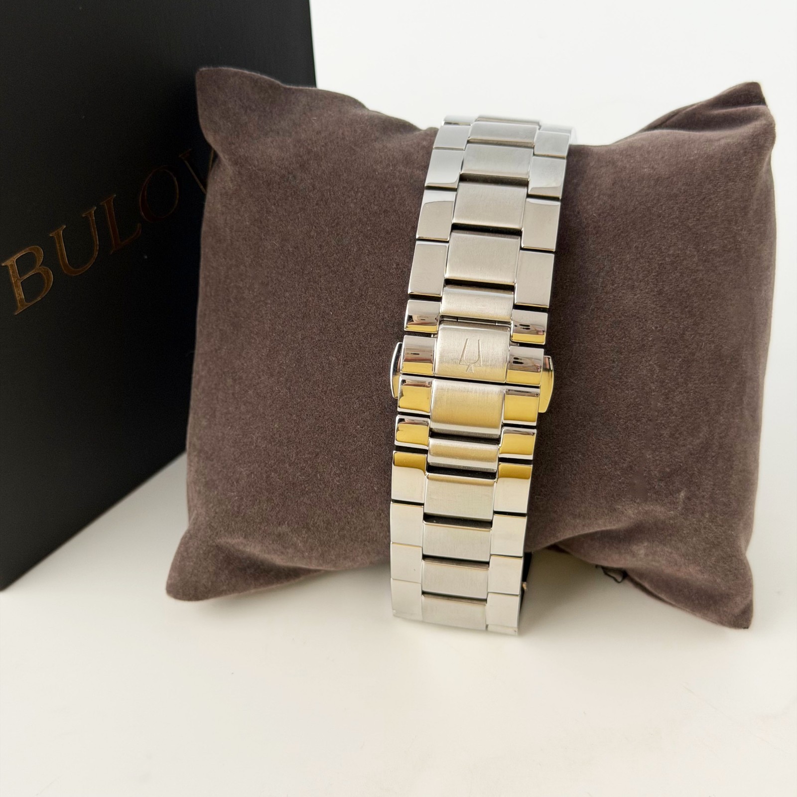 New Bulova Men’s Wilton Chronograph Quartz Watch Black Dial 96B288 46.5 mm
