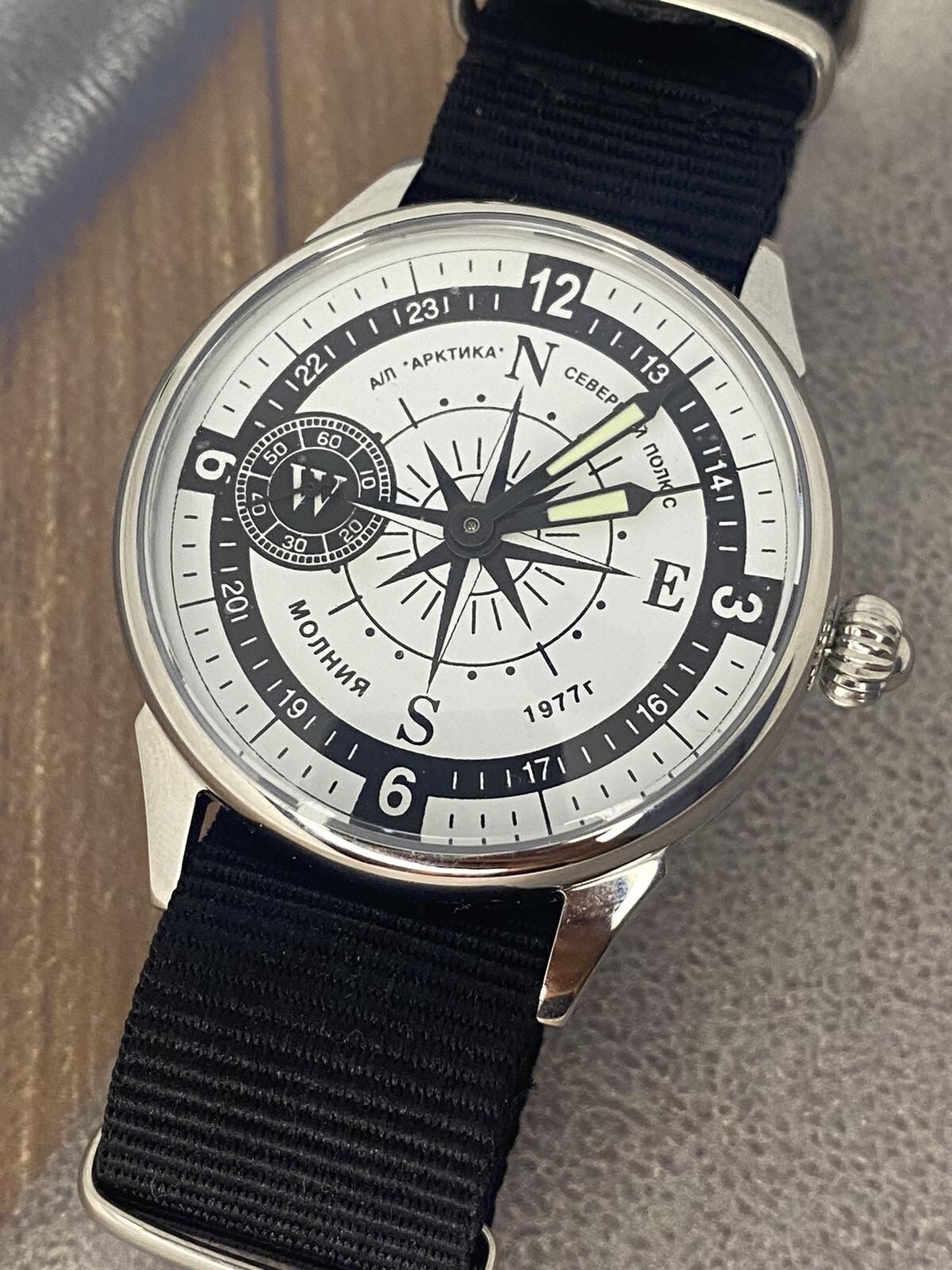 beautifull Molniya Compass Molniya 3602 43 mm , 22 mm strap, Mechanical