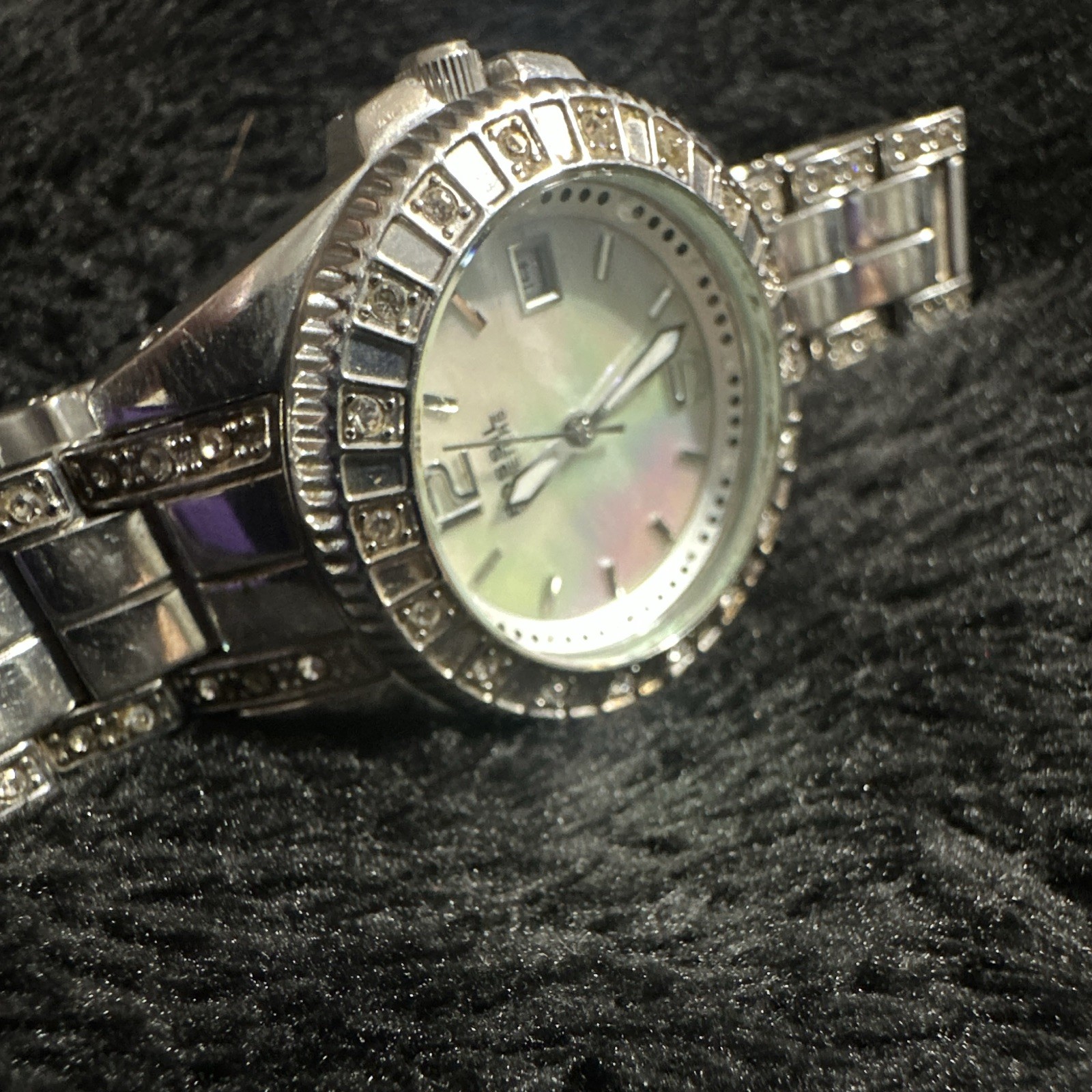 Fossil Women’s Analog Quartz Mother of Pearl Dial SS Bracelet Date 100m