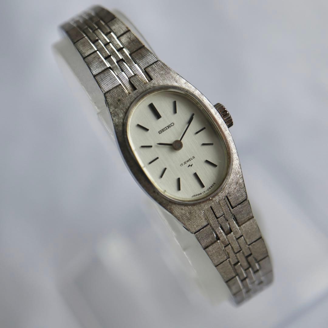 Seiko 1662 Manual Wind 17 Jewels Gold Ladies Watch Japan Vintage 071209