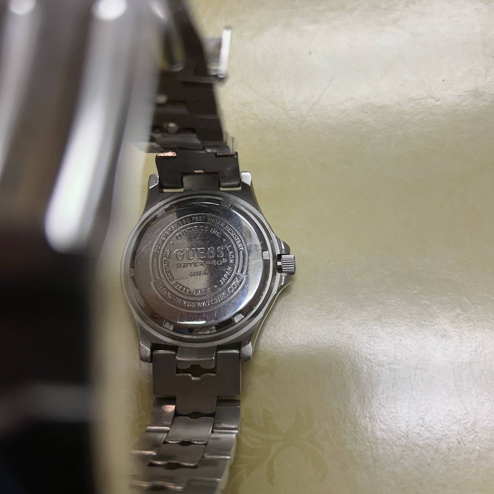 Guess Waterpro Men’s Watch Japan Movement Stainless Steel Back 100m Water Rest.