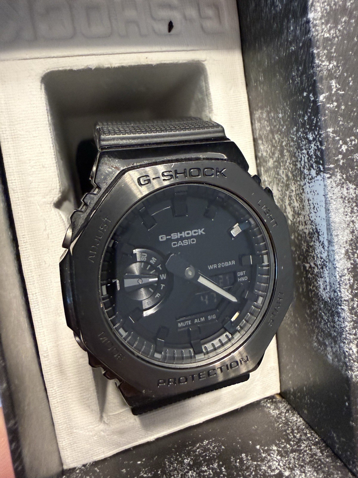 Casio G-SHOCK GM-2100BB-1A Men’s Black Analog/Digital Resin 200m Box Manual