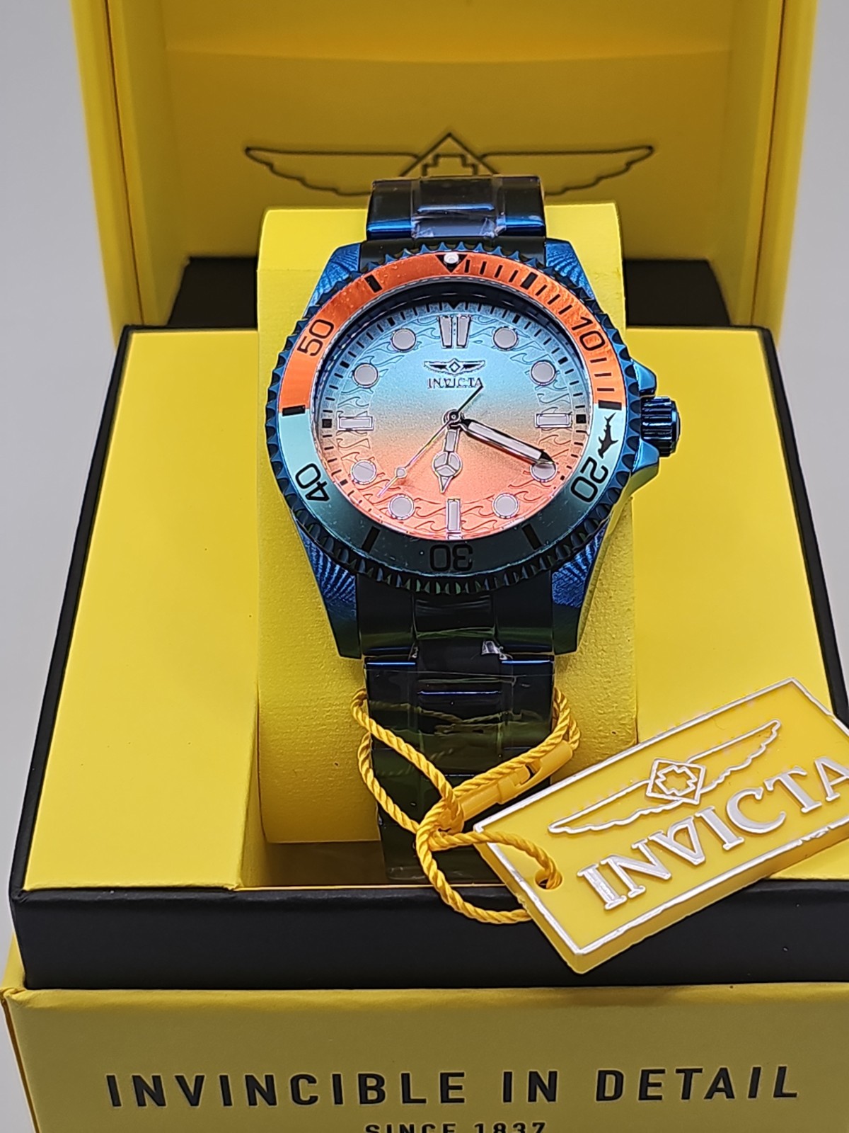 Retail $399.99 Invicta Pro Diver Kromatyk Men’s Watch – 43mm, ORANGE &BLUE 50973