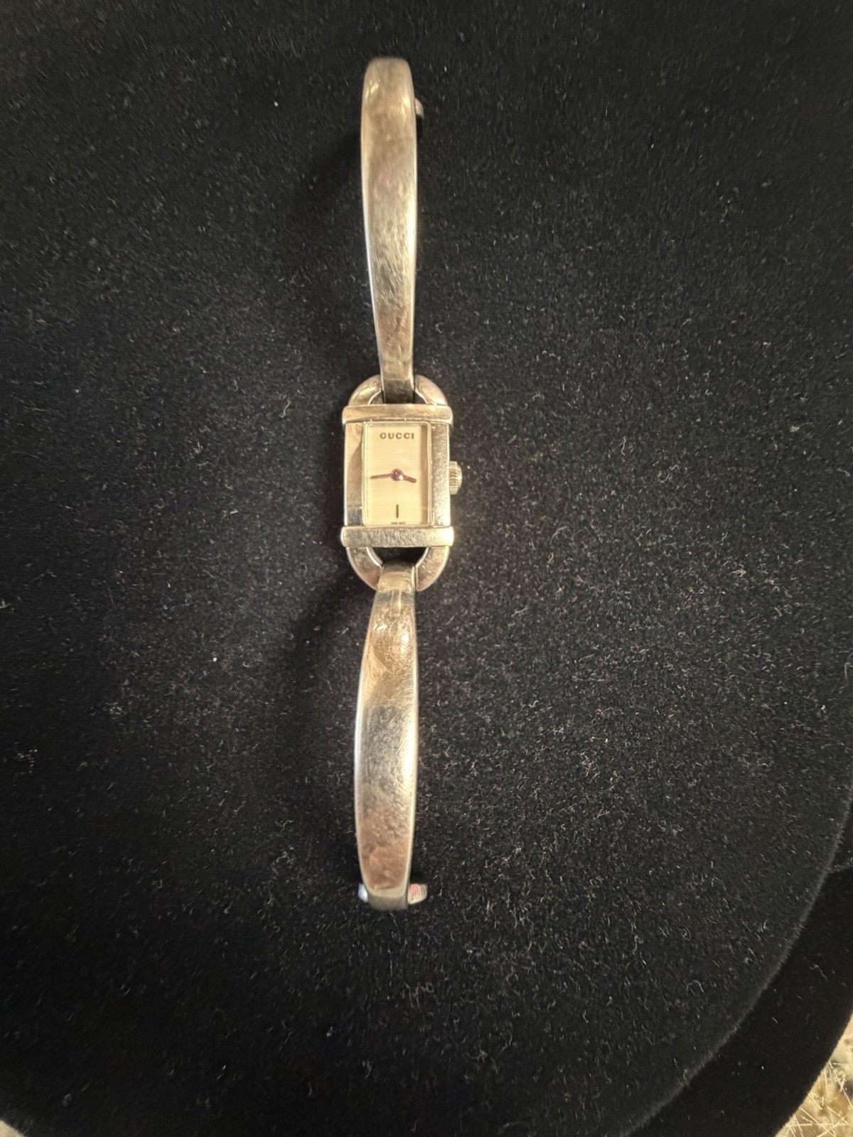 Gucci 6800L Swiss Made Quartz Silver Stainless Steel Bangle Watch 30m