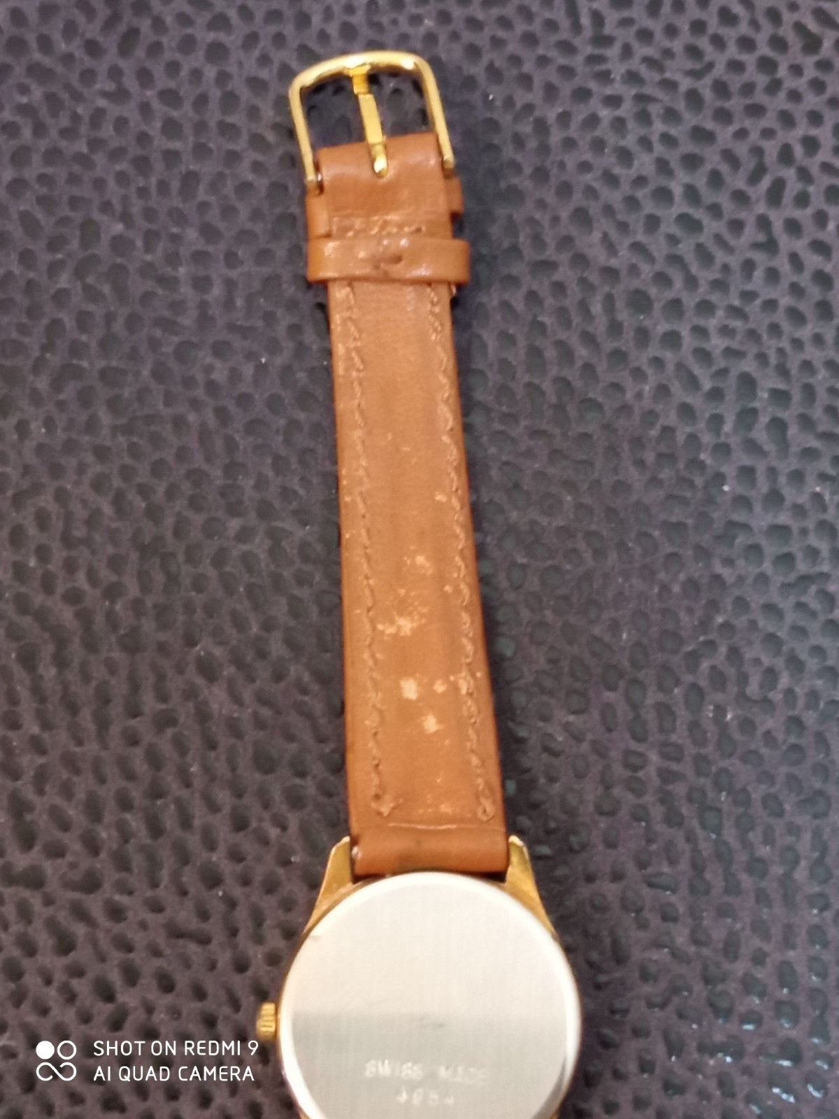 E11SE Vintage Lotus Gold Plated Wrist Watch for Women