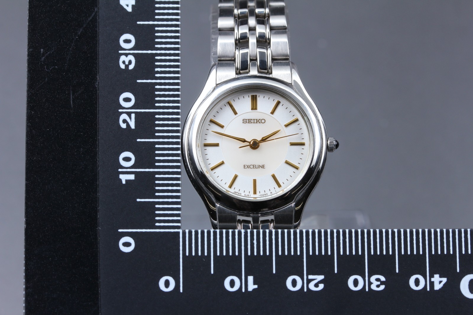 Vintage 1995 [N MINT] Seiko Exceline 4J41-0030 Gold Roman 24m Qz Ladies Watch