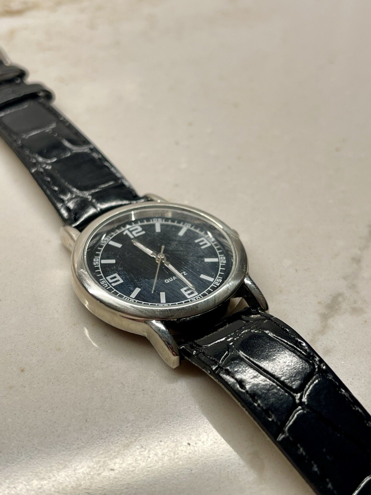NEW VTG Unbranded Women’s 30mm Watch Silver Tone Black Face Faux Leather Strap