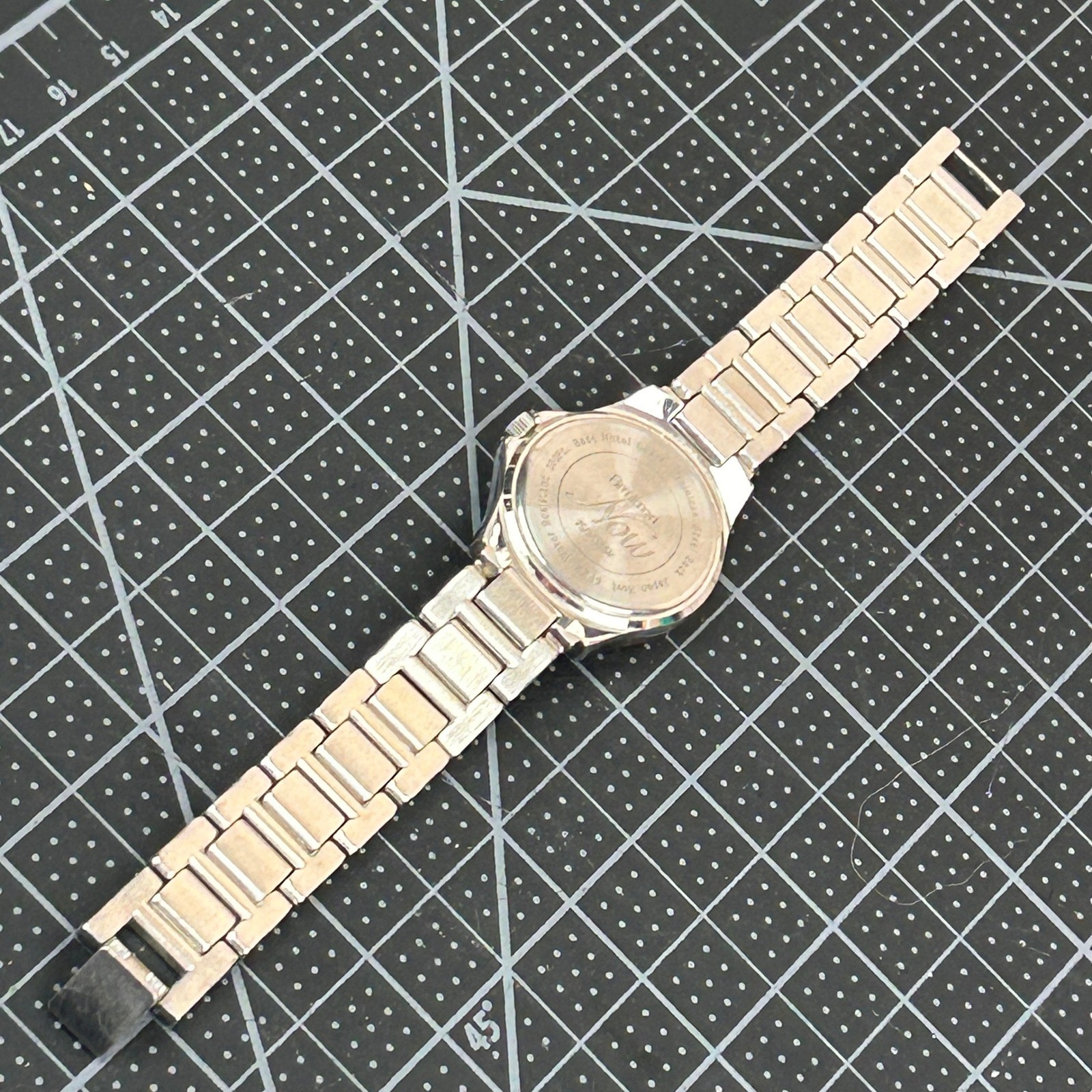 Armitron Now Womens Watch Silver Tone Mother of Pearl Crystal Bezel 75/3639SV