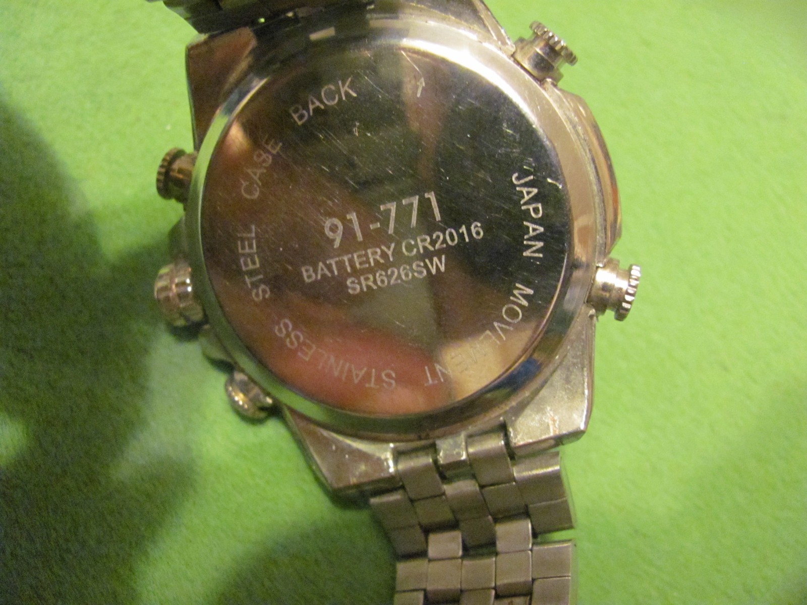 Men’s Tachymeter Chronograph Folding Clasp Watch Not Working.