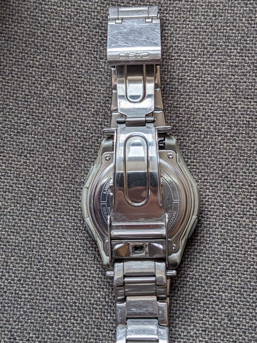 CASIO Waveceptor Radio Solar WVA M600