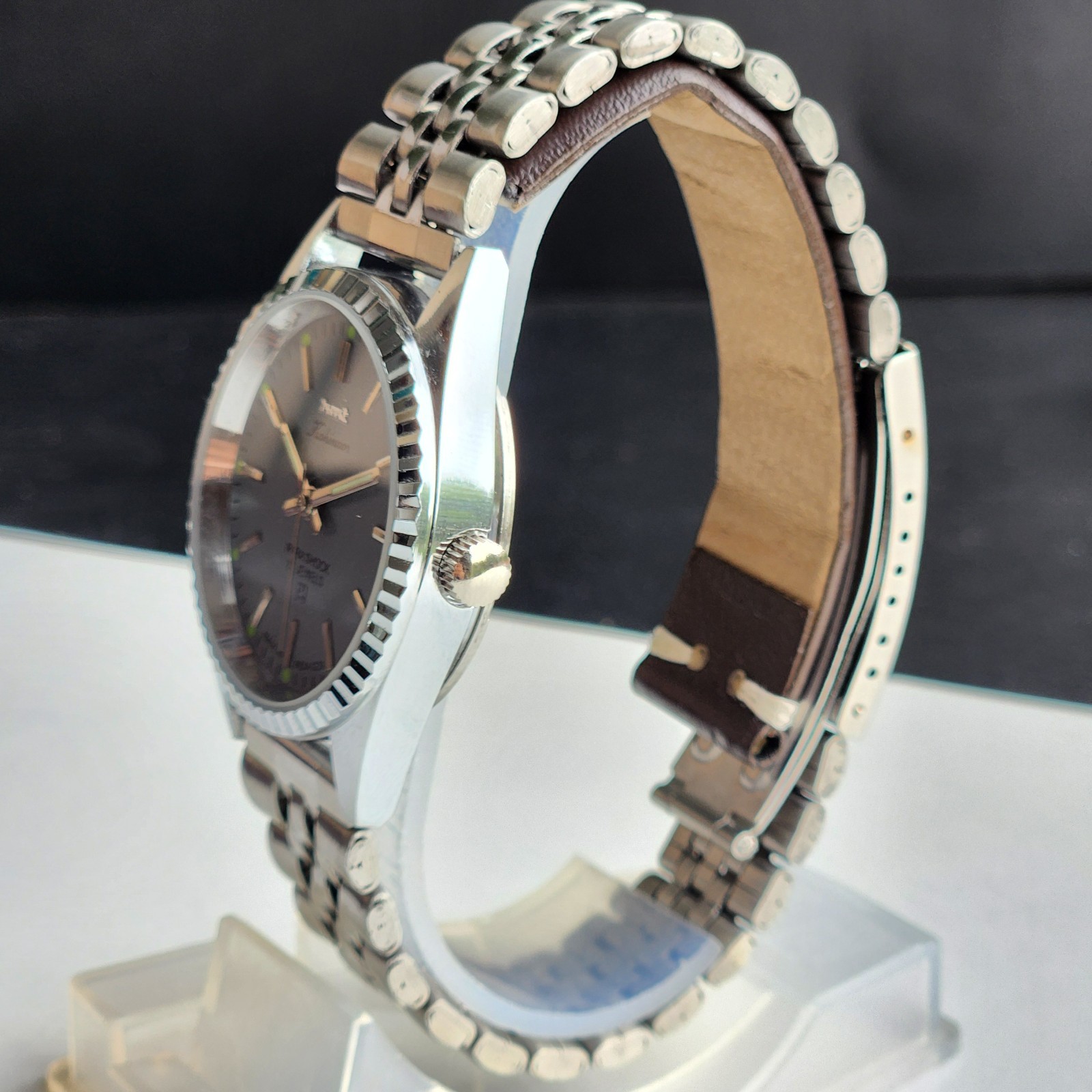 Vintage HMT Kohinoor Fluted Bezel Mechanical Hand Winding Wrist Watch A27