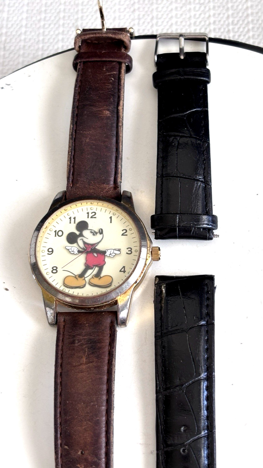 Adult Fit Mickey Mouse Watch, Date Window, Brown Leather Band, New Battery & Ban