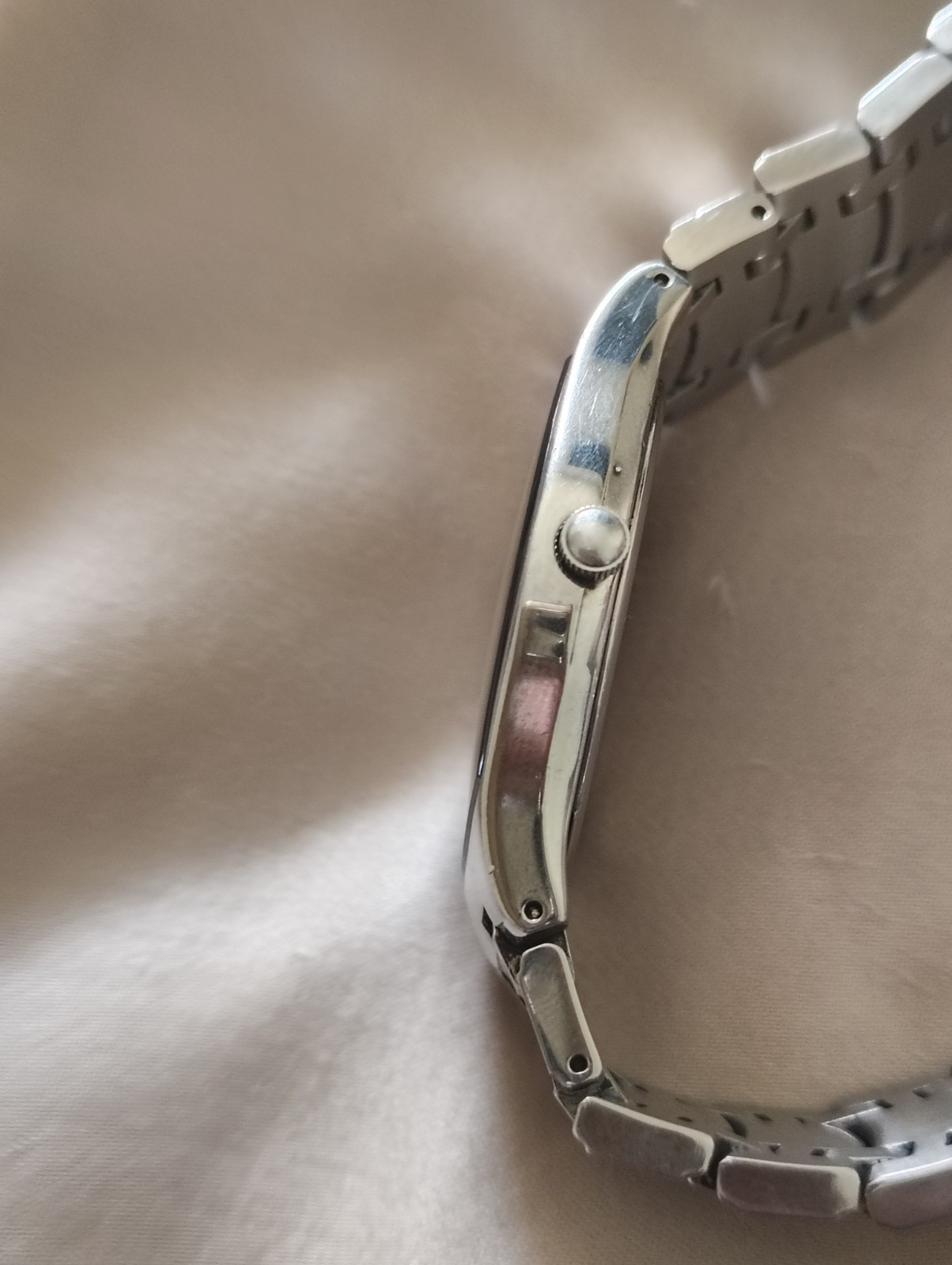 Wittnauer Quartz 35mm Silver Dial Date Stainless Steel Bracelet Dress Watch