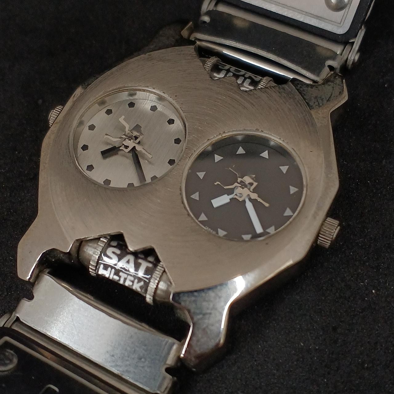 HI-TEK Dual Face Quartz Men’s Watch Analog 1-Month Guarantee