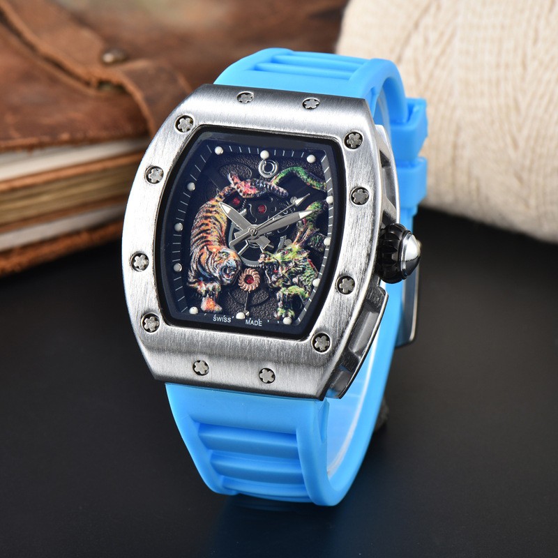 New Sports Men’s Dragon Tiger Pattern Lassa Quartz Watch Skeleton Dial