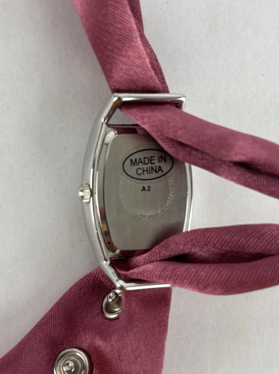 Avenue 23mm Silver Tone Quartz Watch w/Pink Ribbon Bracelet & New Battery